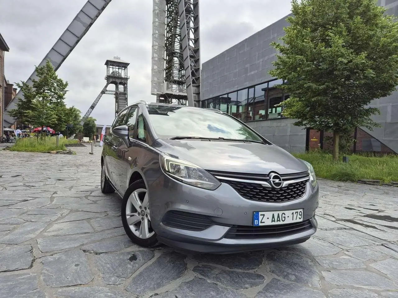 Photo 1 : Opel Zafira 2018 Diesel