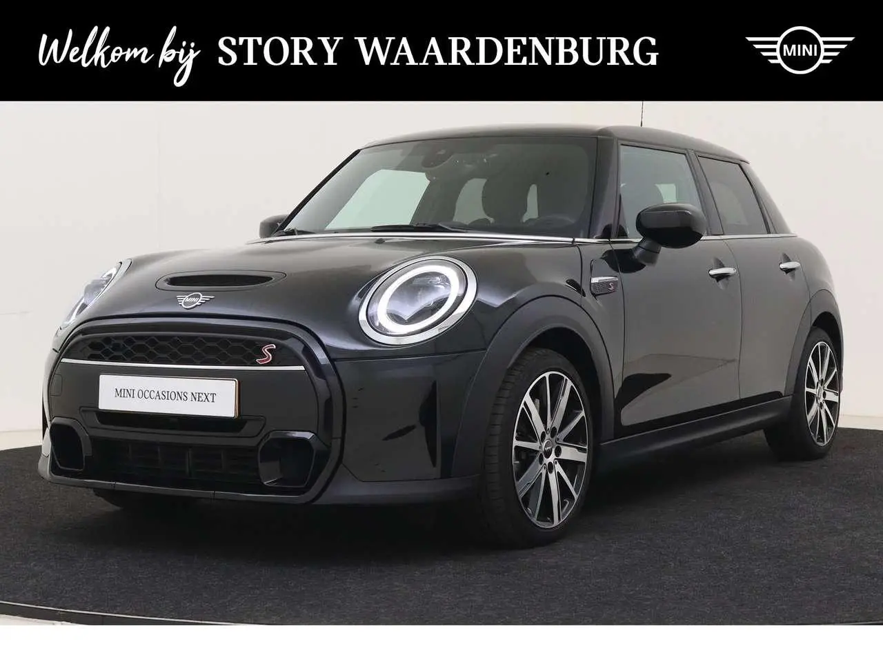 Photo 1 : Mini Cooper 2024 Petrol