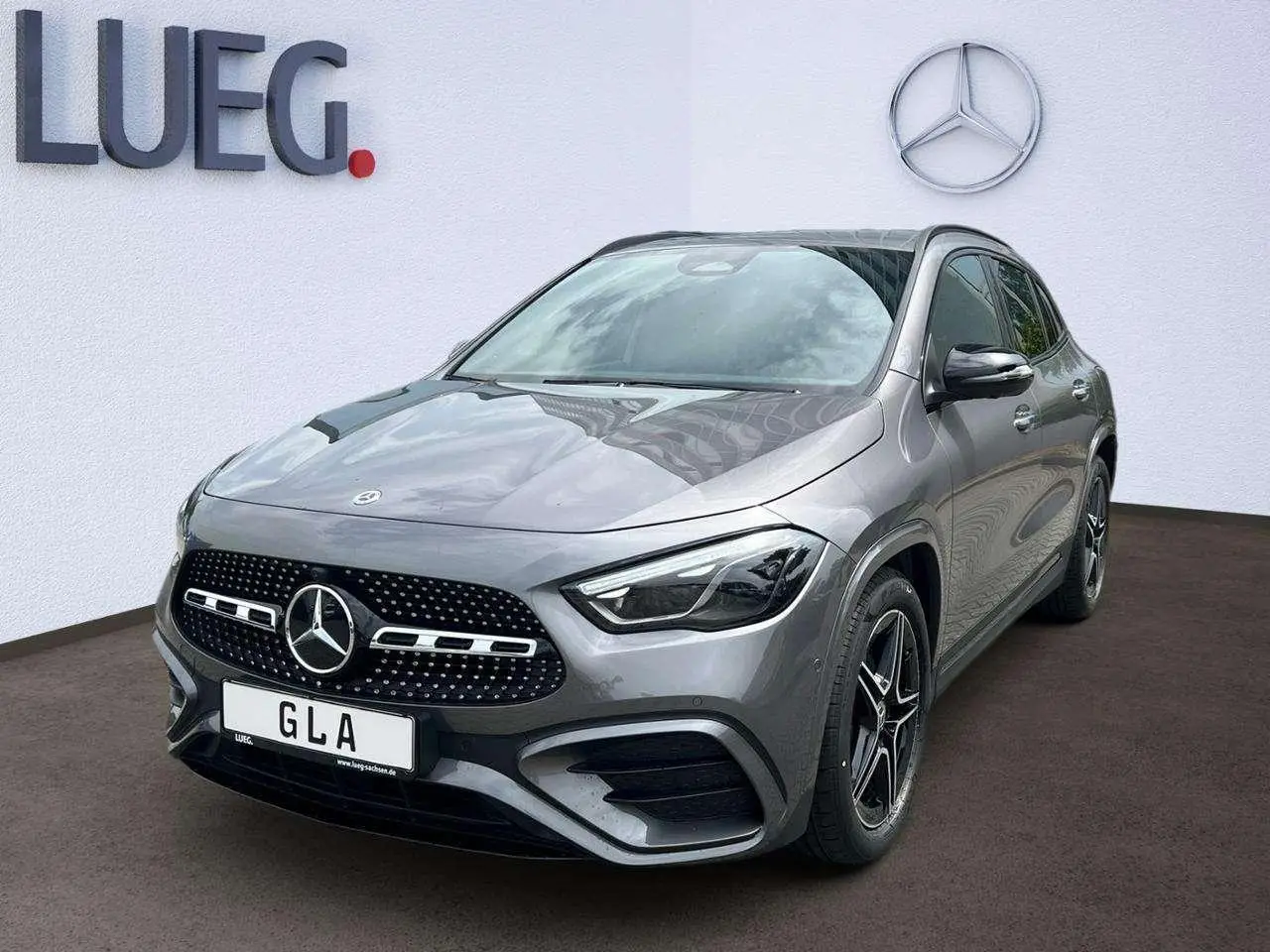 Photo 1 : Mercedes-benz Classe Gla 2024 Petrol