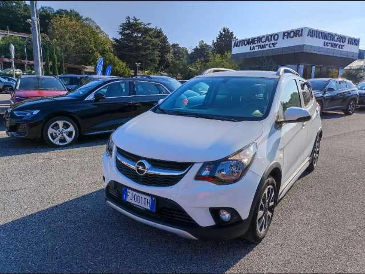 Photo 1 : Opel Karl 2017 Essence