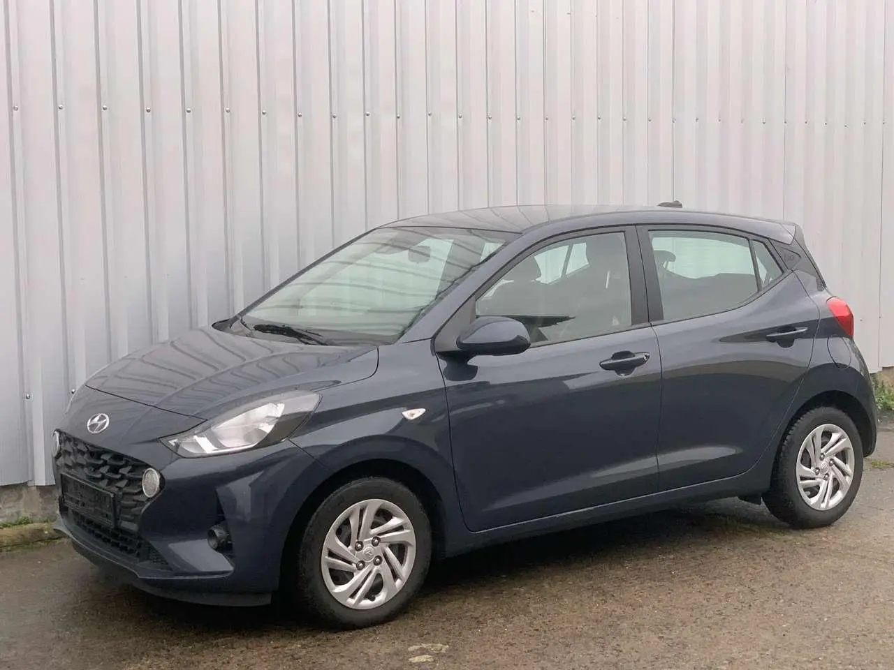 Photo 1 : Hyundai I10 2023 Essence