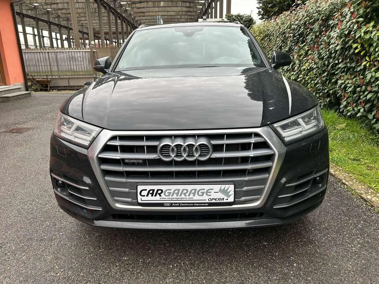 Photo 1 : Audi Q5 2021 Hybride