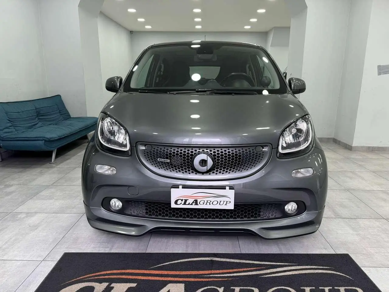 Photo 1 : Smart Forfour 2017 Petrol