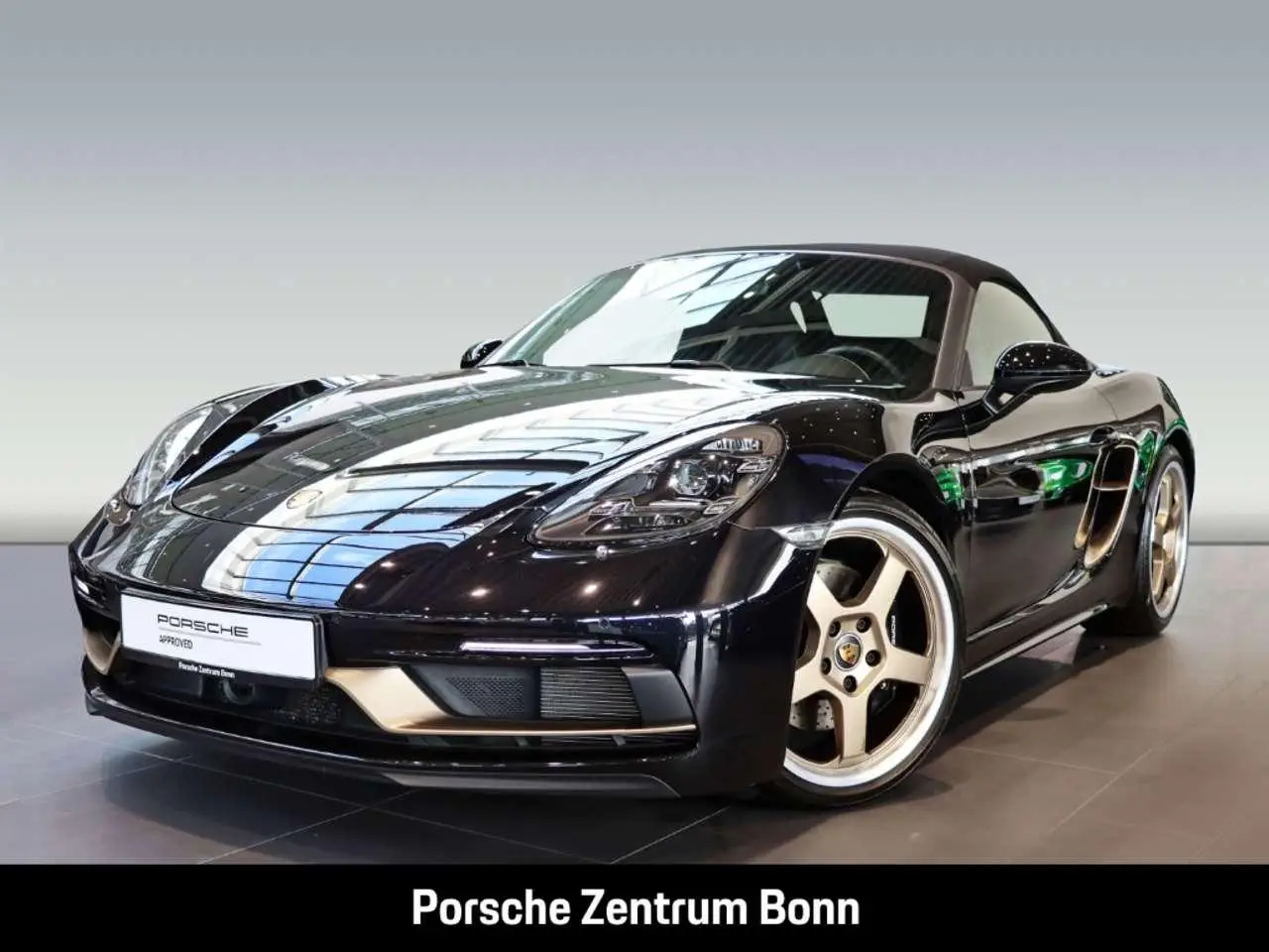 Photo 1 : Porsche Boxster 2021 Essence