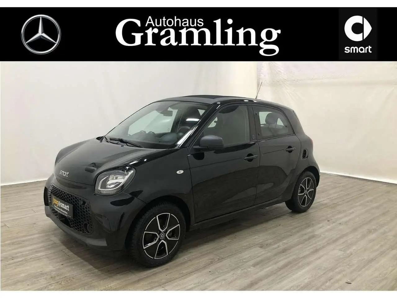 Photo 1 : Smart Forfour 2021 Électrique