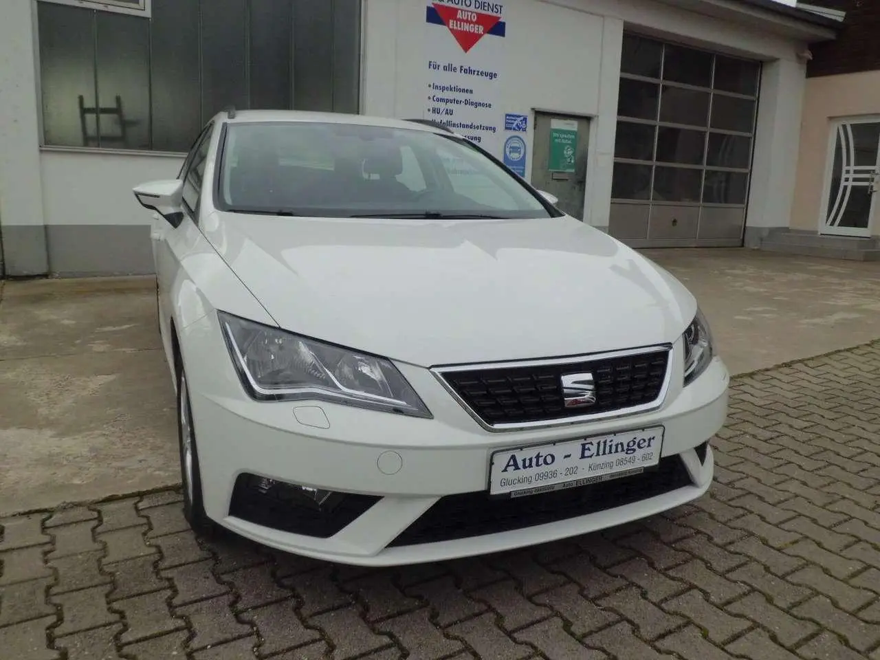 Photo 1 : Seat Leon 2017 Essence