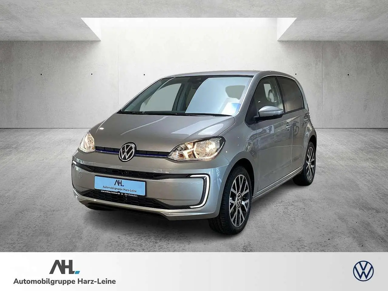 Photo 1 : Volkswagen Up! 2023 Electric