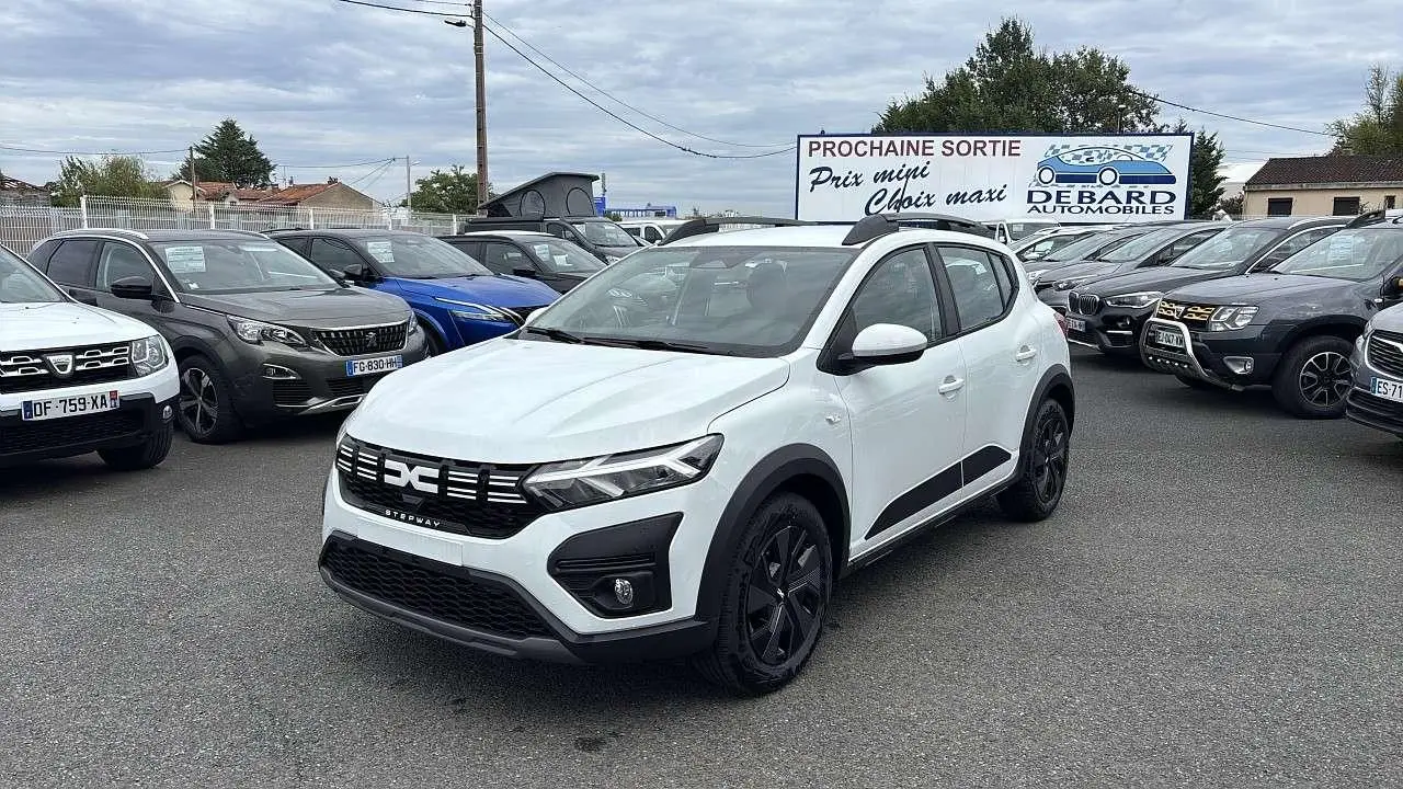 Photo 1 : Dacia Sandero 2024 Petrol