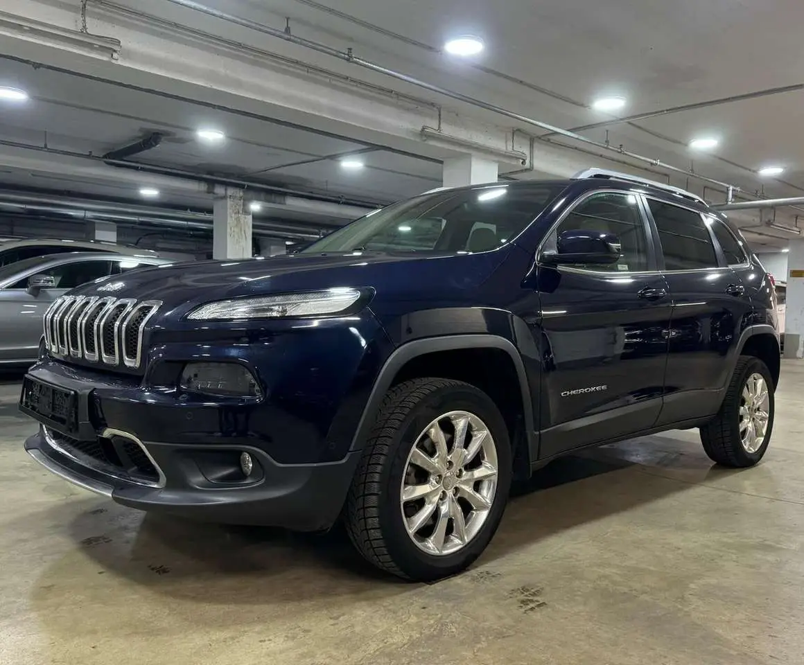 Photo 1 : Jeep Cherokee 2016 Diesel