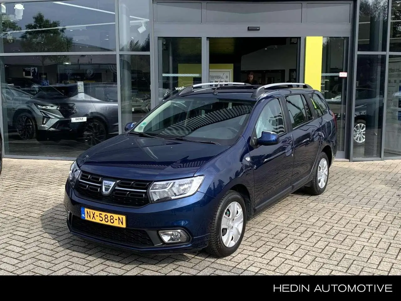 Photo 1 : Dacia Logan 2017 Petrol