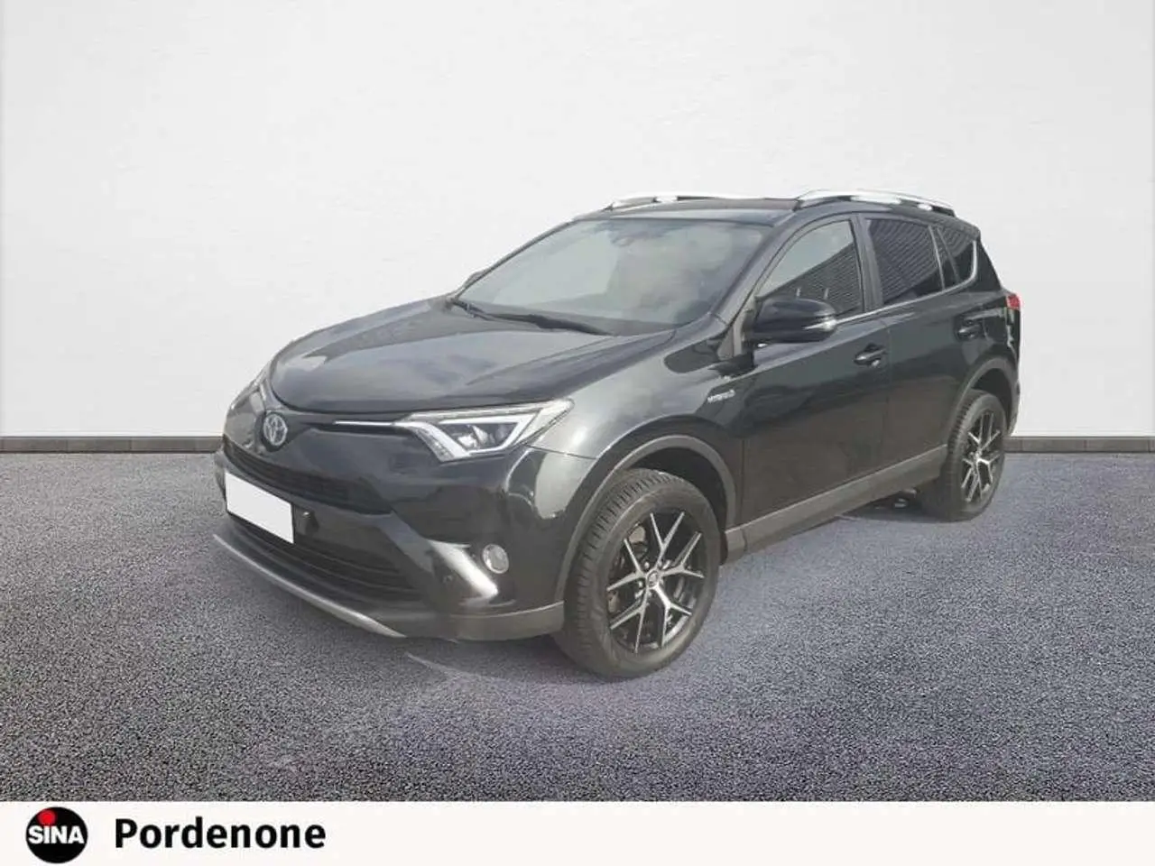 Photo 1 : Toyota Rav4 2017 Hybride