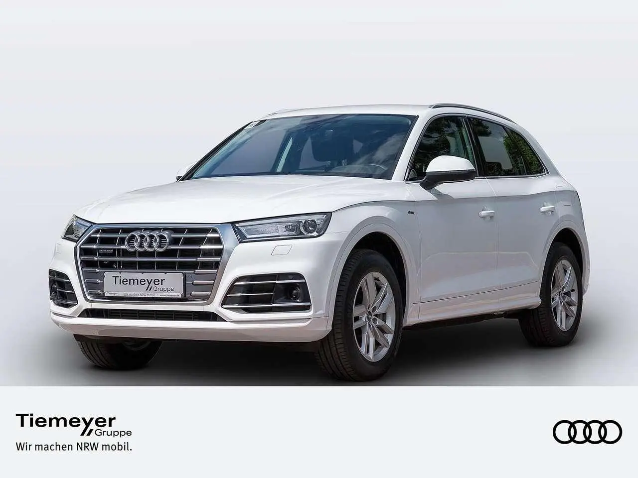 Photo 1 : Audi Q5 2020 Hybrid