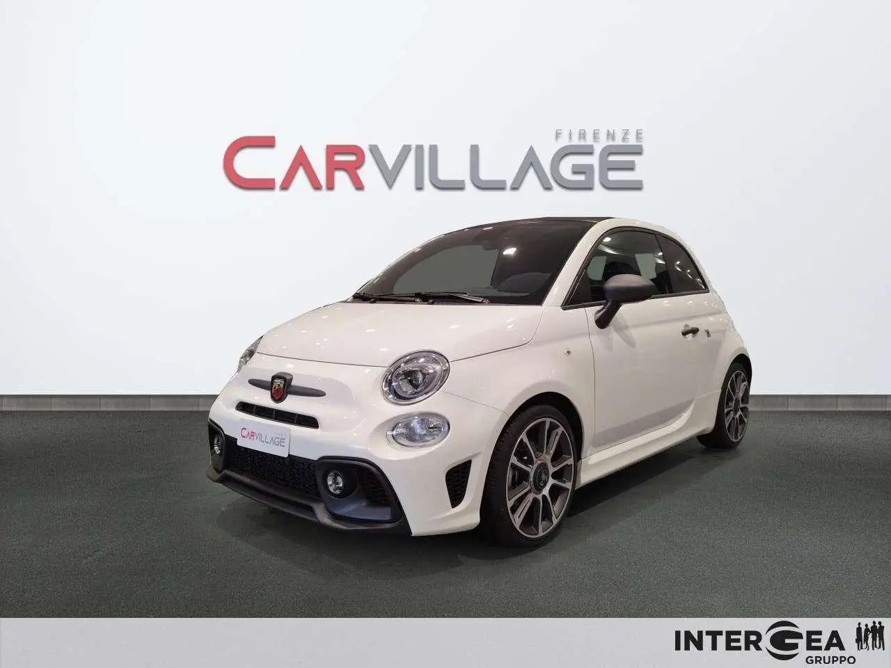 Photo 1 : Abarth 595 2024 Petrol