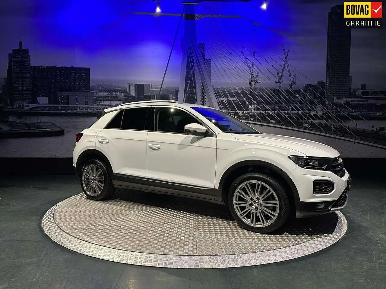 Photo 1 : Volkswagen T-roc 2018 Essence