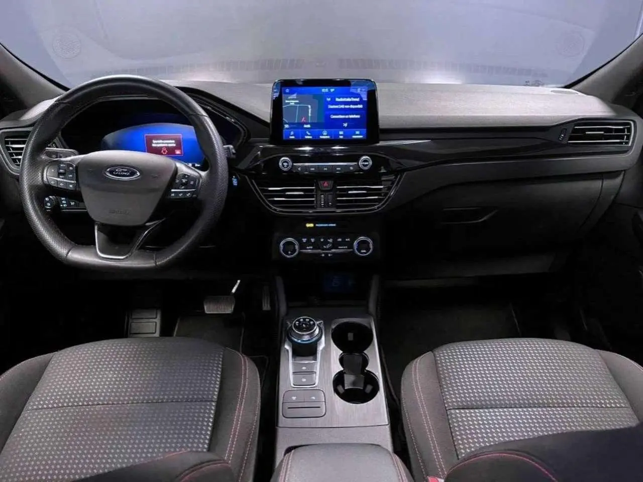 Photo 1 : Ford Kuga 2022 Hybrid