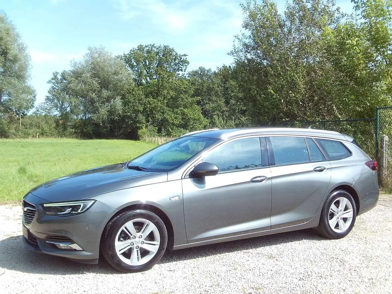 Photo 1 : Opel Insignia 2018 Diesel