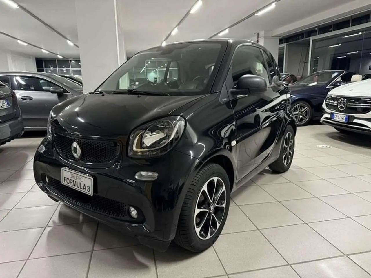 Photo 1 : Smart Fortwo 2018 Petrol