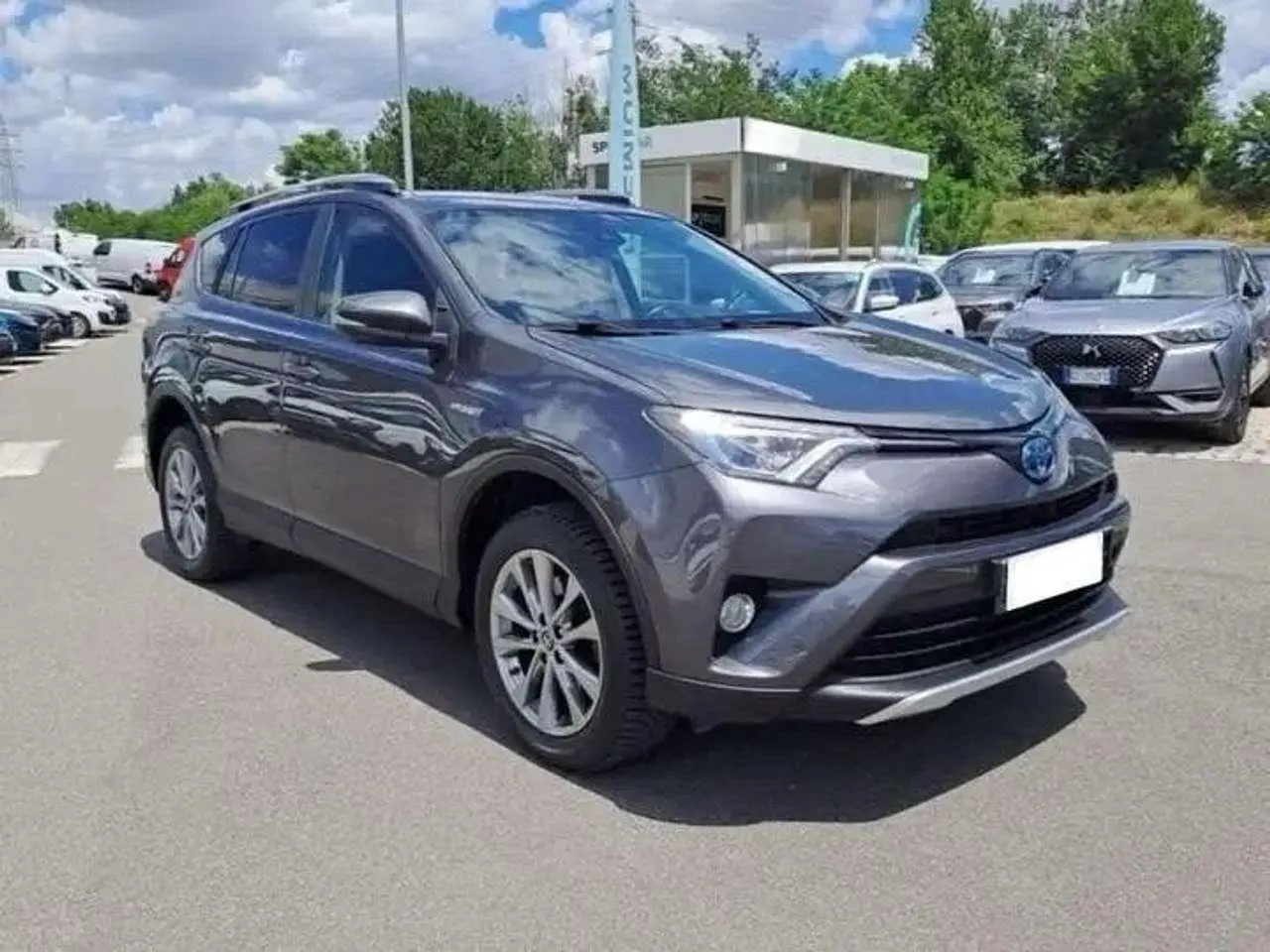 Photo 1 : Toyota Rav4 2018 Hybrid