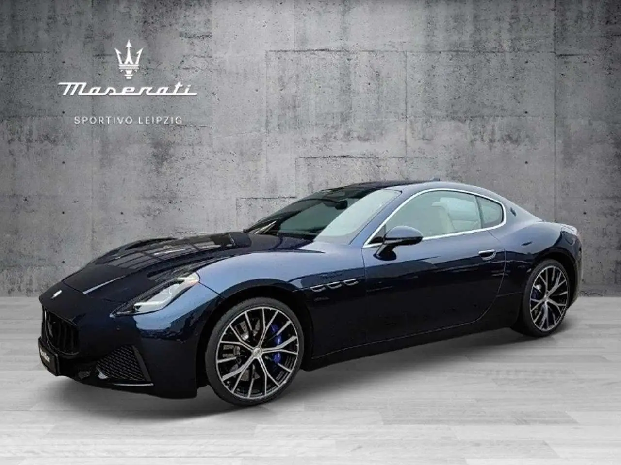 Photo 1 : Maserati Granturismo 2023 Essence