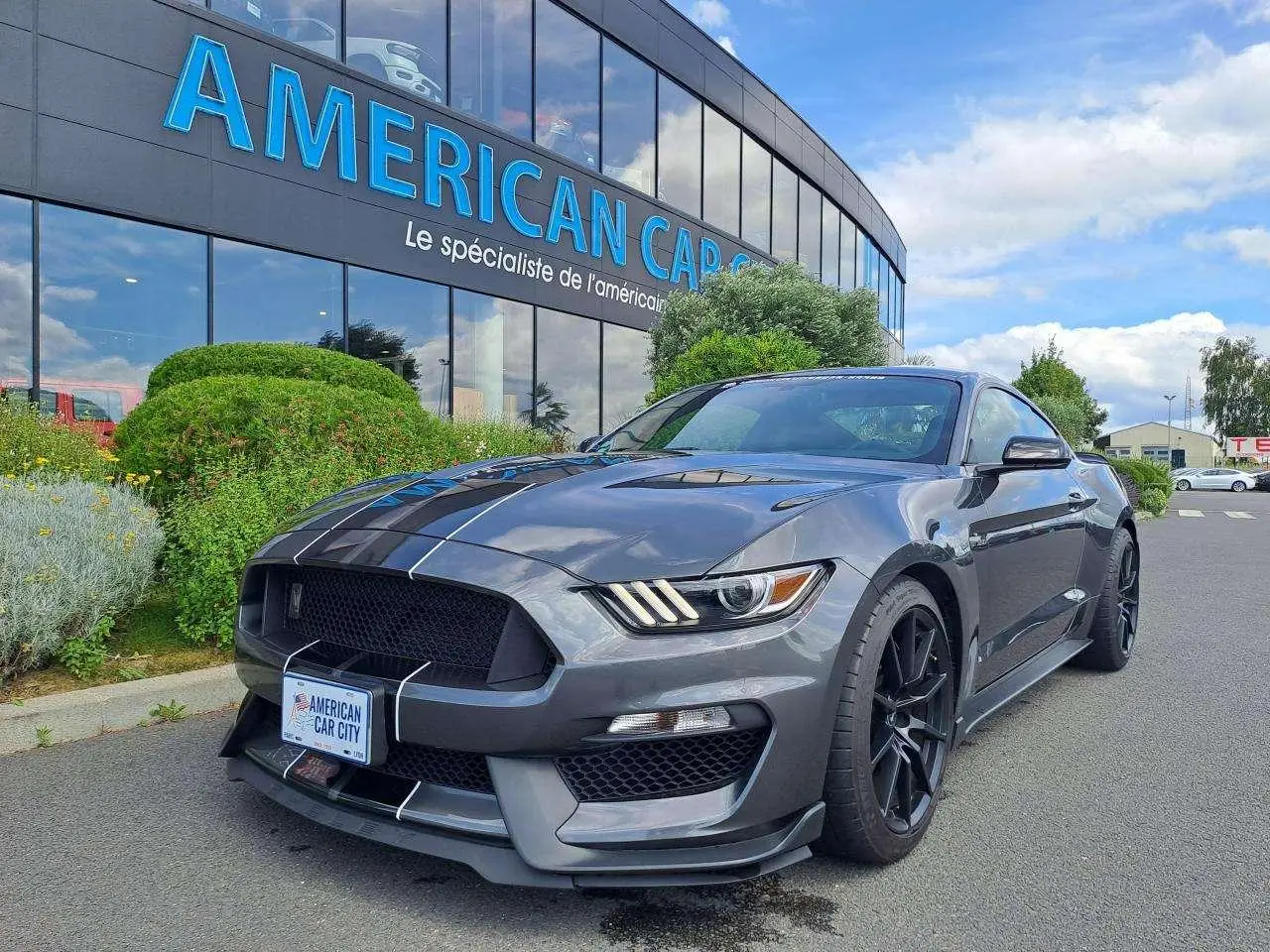 Photo 1 : Ford Mustang 2015 Essence