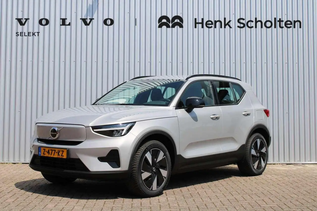 Photo 1 : Volvo Xc40 2024 Electric