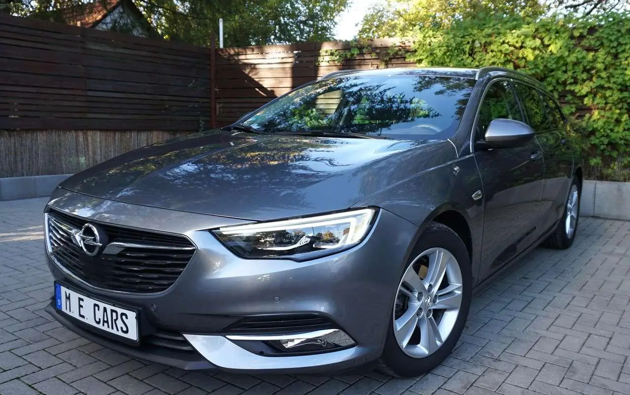 Photo 1 : Opel Insignia 2019 Petrol