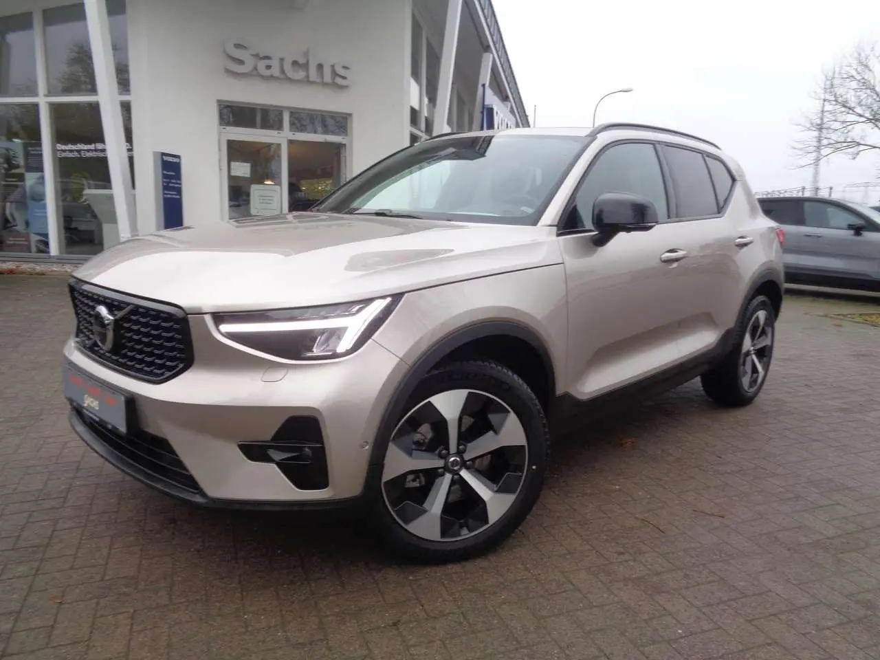 Photo 1 : Volvo Xc40 2024 Essence