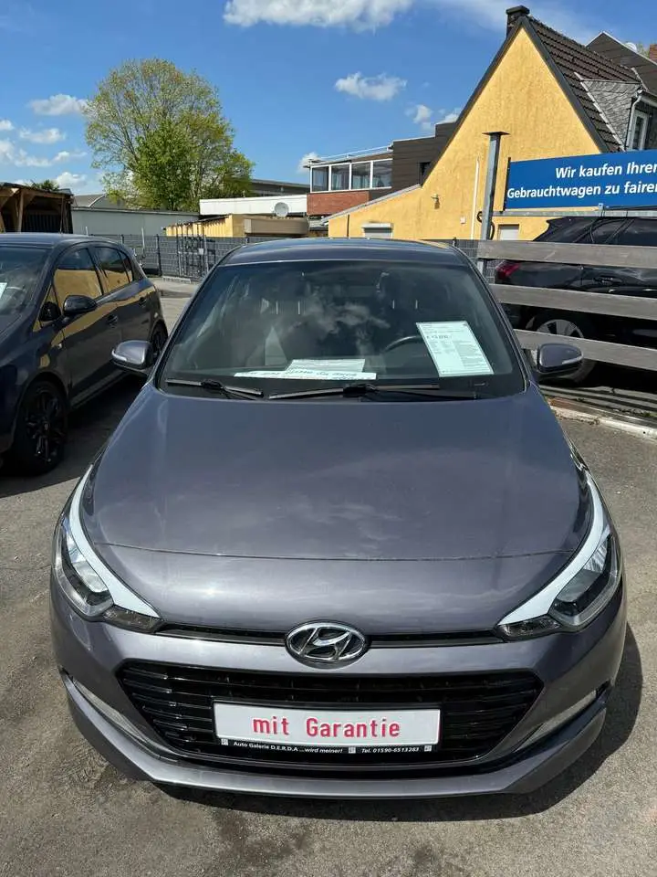 Photo 1 : Hyundai I20 2017 Petrol