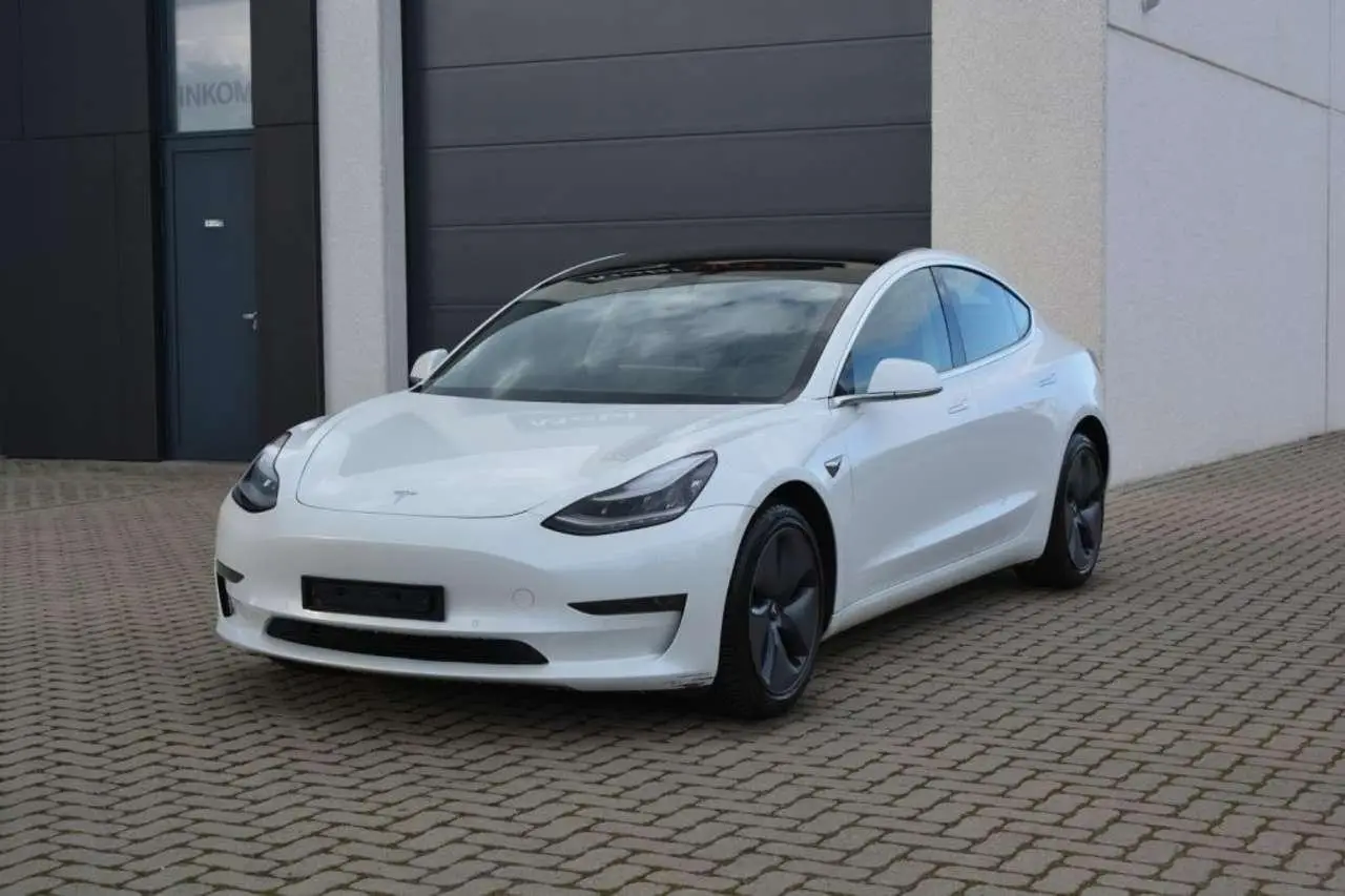 Photo 1 : Tesla Model 3 2020 Electric