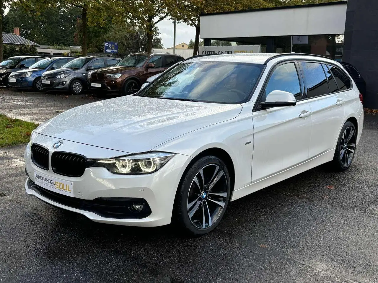 Photo 1 : Bmw Serie 3 2018 Diesel