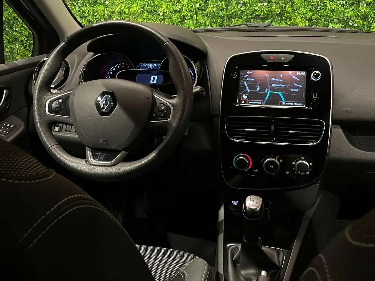 Photo 1 : Renault Clio 2016 Essence