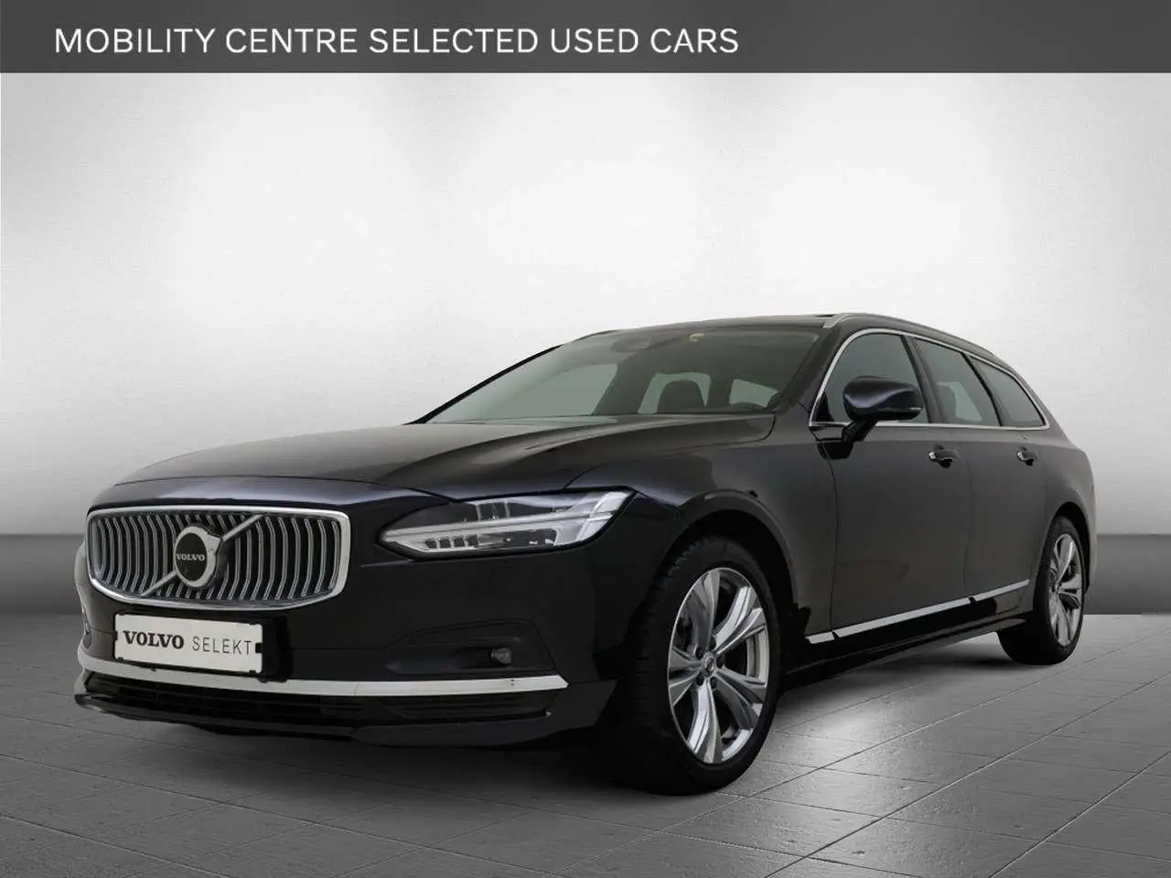 Photo 1 : Volvo V90 2021 Petrol