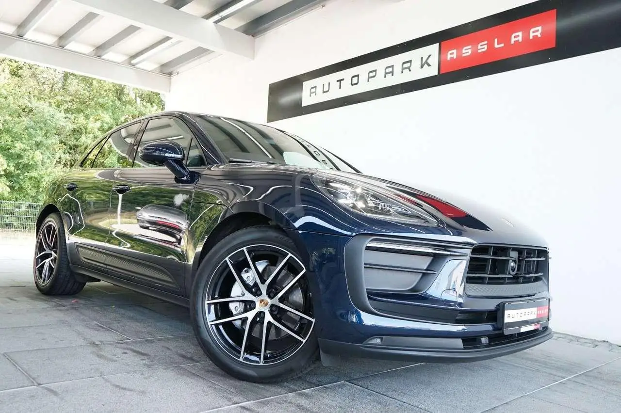 Photo 1 : Porsche Macan 2023 Petrol