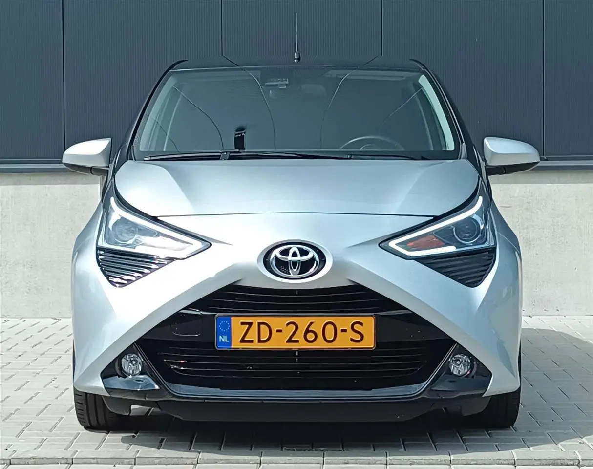 Photo 1 : Toyota Aygo 2019 Petrol