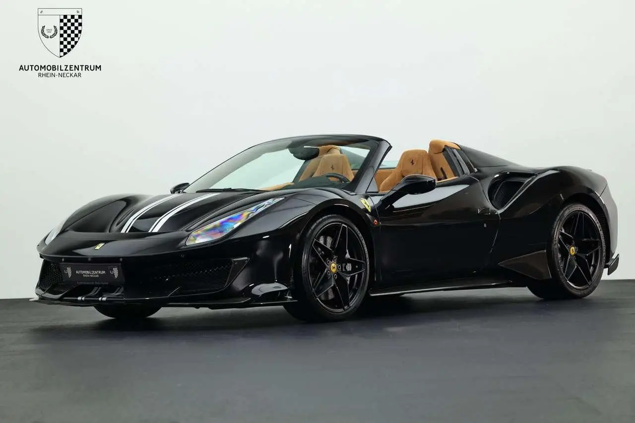 Photo 1 : Ferrari 488 2020 Petrol