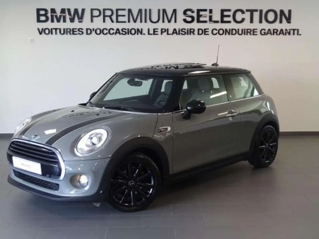 Photo 1 : Mini Cooper 2018 Petrol