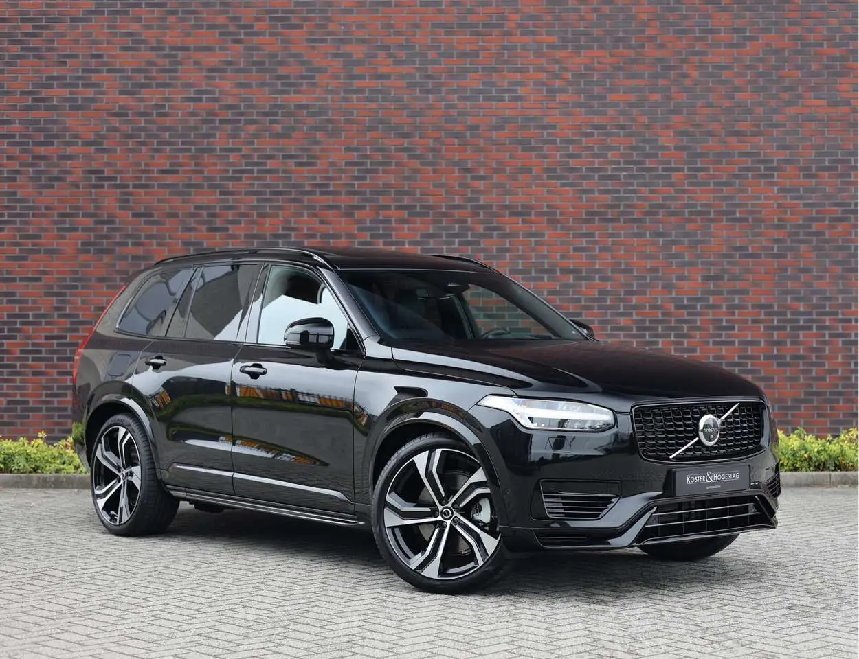 Photo 1 : Volvo Xc90 2024 Hybrid