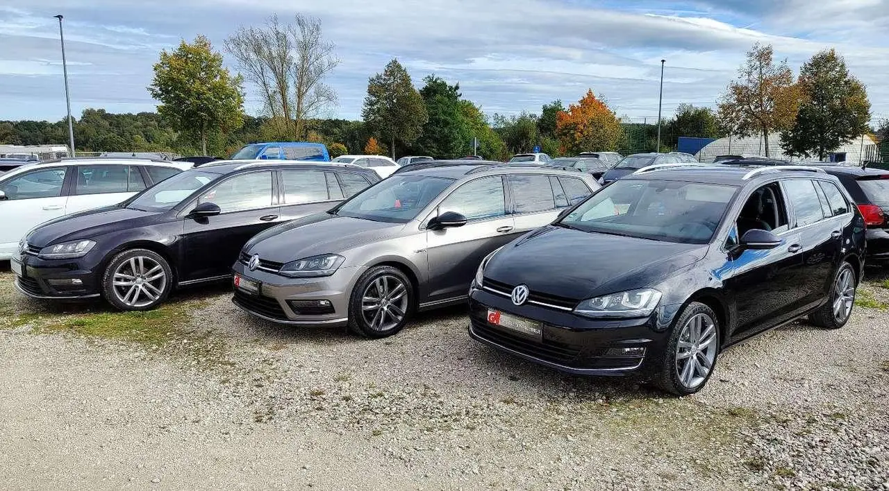 Photo 1 : Volkswagen Golf 2015 Petrol