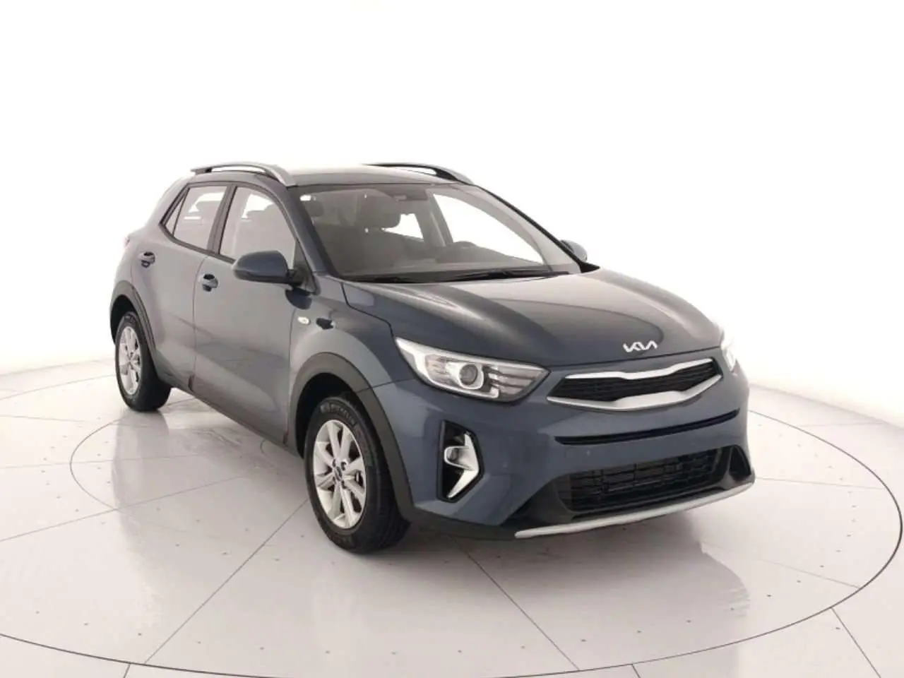 Photo 1 : Kia Stonic 2024 GPL