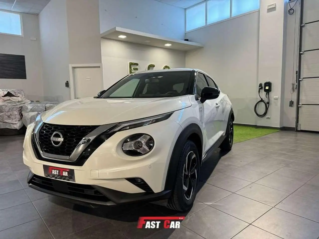 Photo 1 : Nissan Juke 2024 Hybride