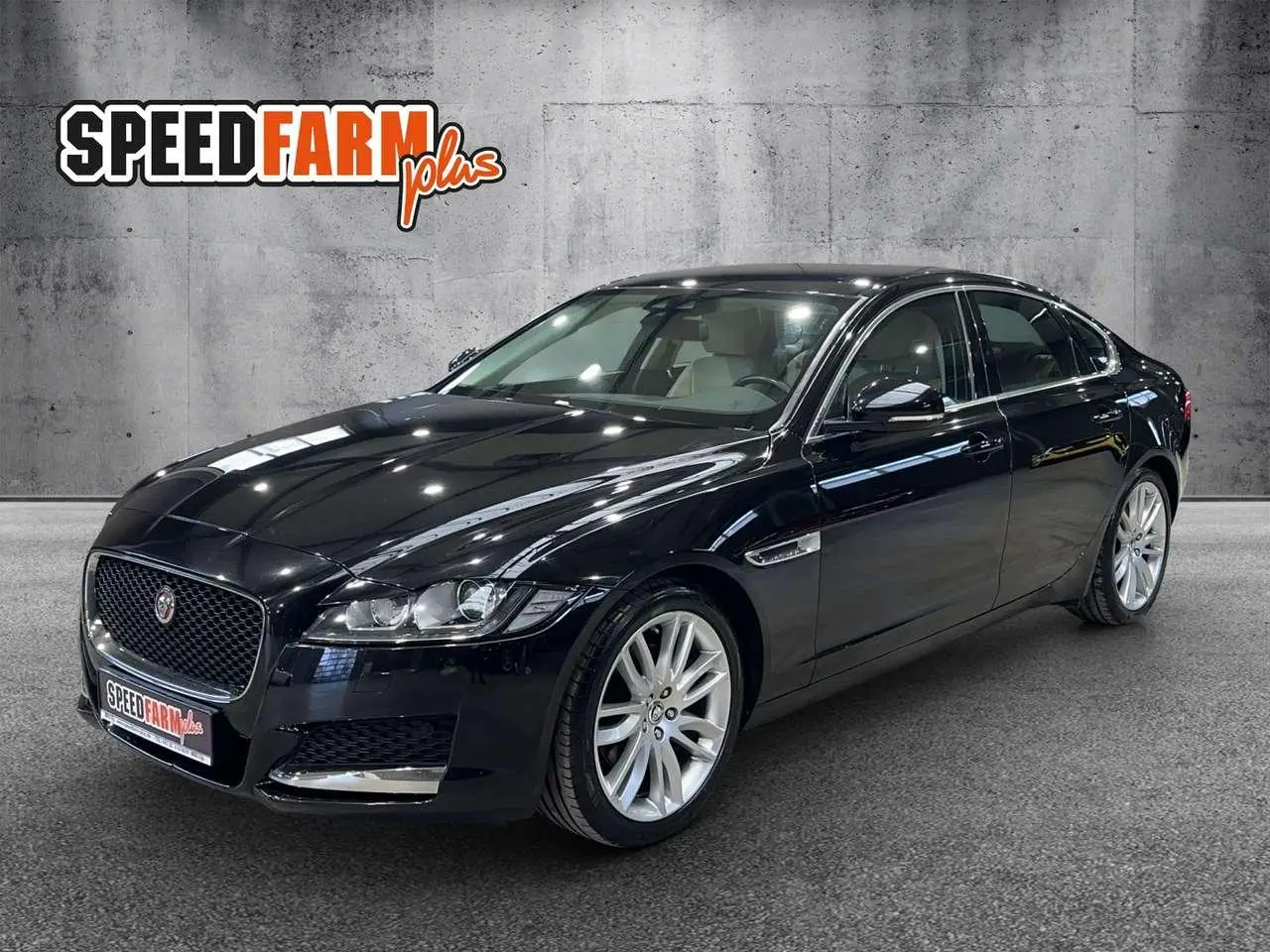 Photo 1 : Jaguar Xf 2015 Diesel