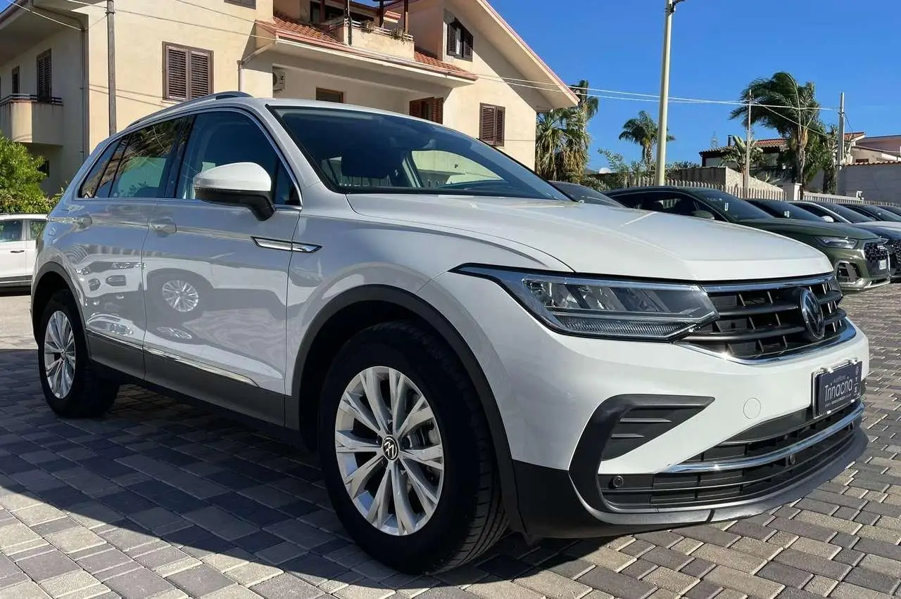 Photo 1 : Volkswagen Tiguan 2021 Diesel