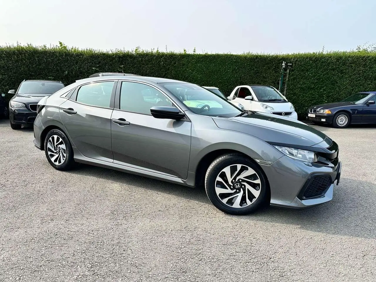 Photo 1 : Honda Civic 2017 Petrol