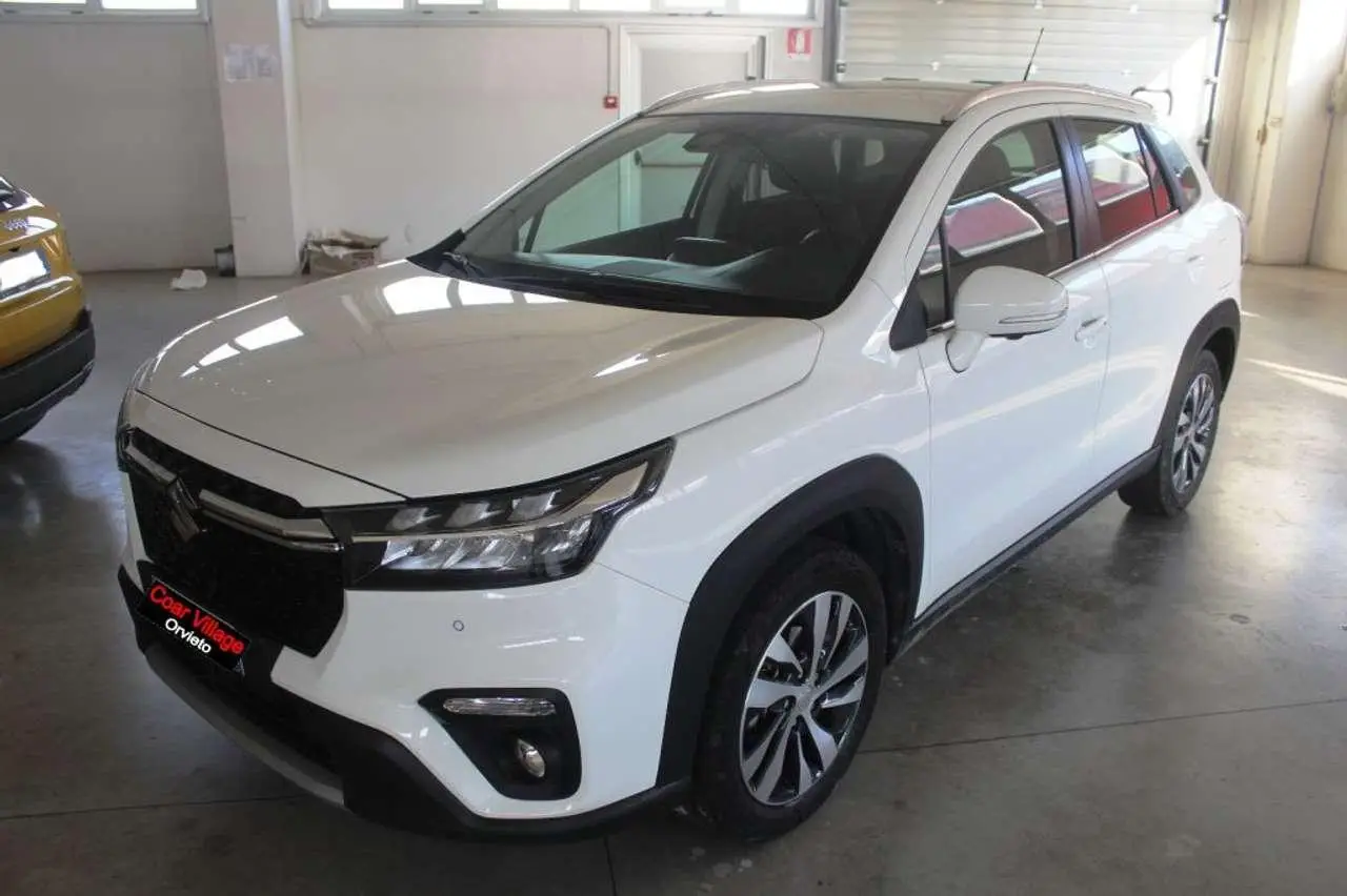 Photo 1 : Suzuki S-cross 2023 Hybride