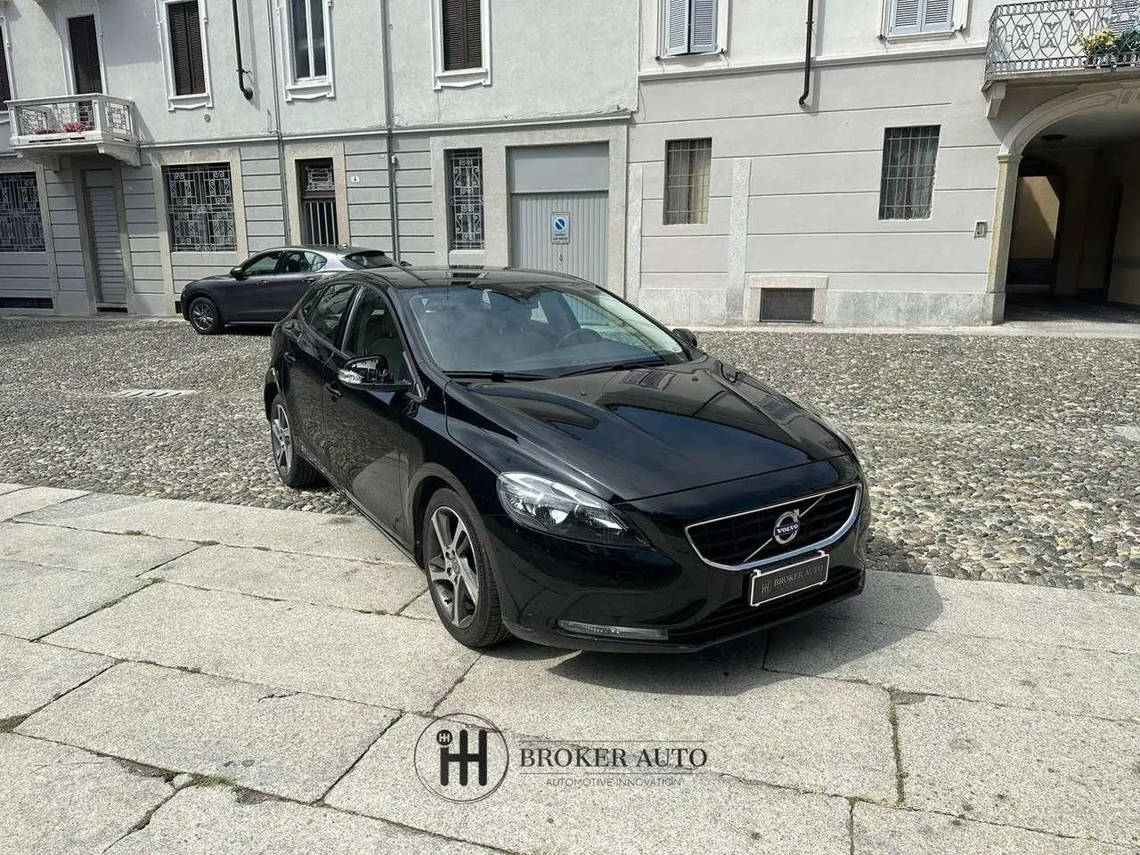 Photo 1 : Volvo V40 2016 Diesel