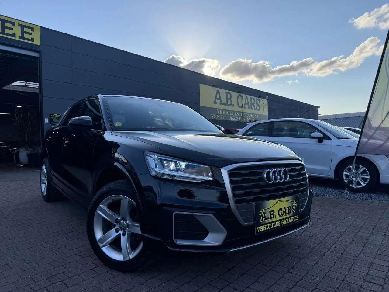 Photo 1 : Audi Q2 2018 Diesel