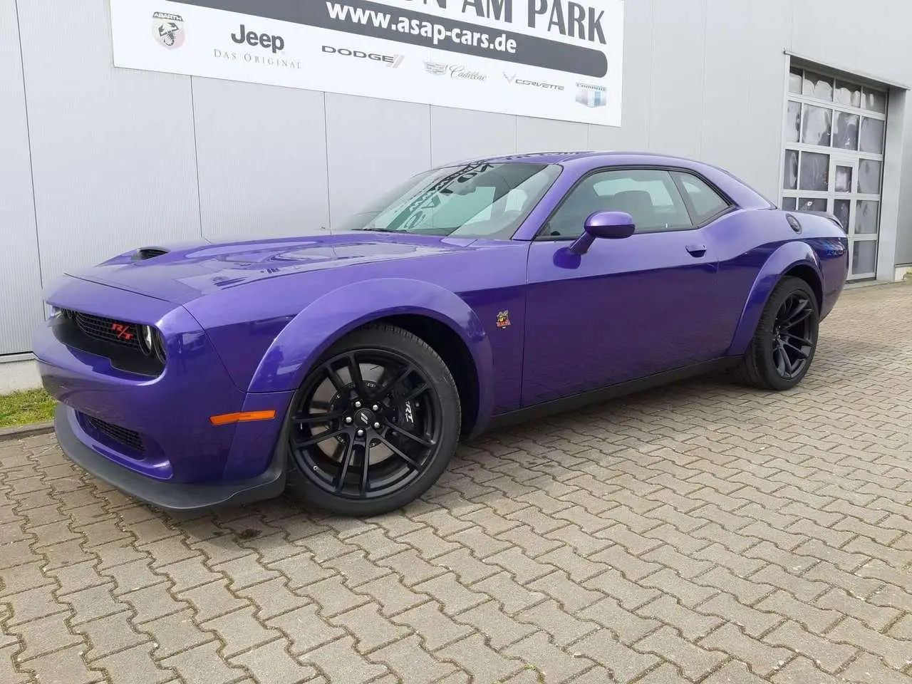 Photo 1 : Dodge Challenger 2024 Essence