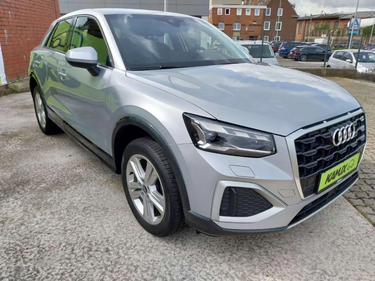 Photo 1 : Audi Q2 2021 Petrol