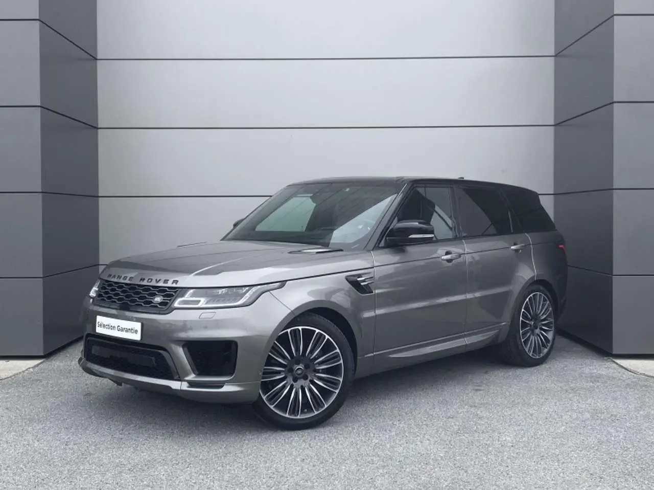 Photo 1 : Land Rover Range Rover Sport 2019 Petrol