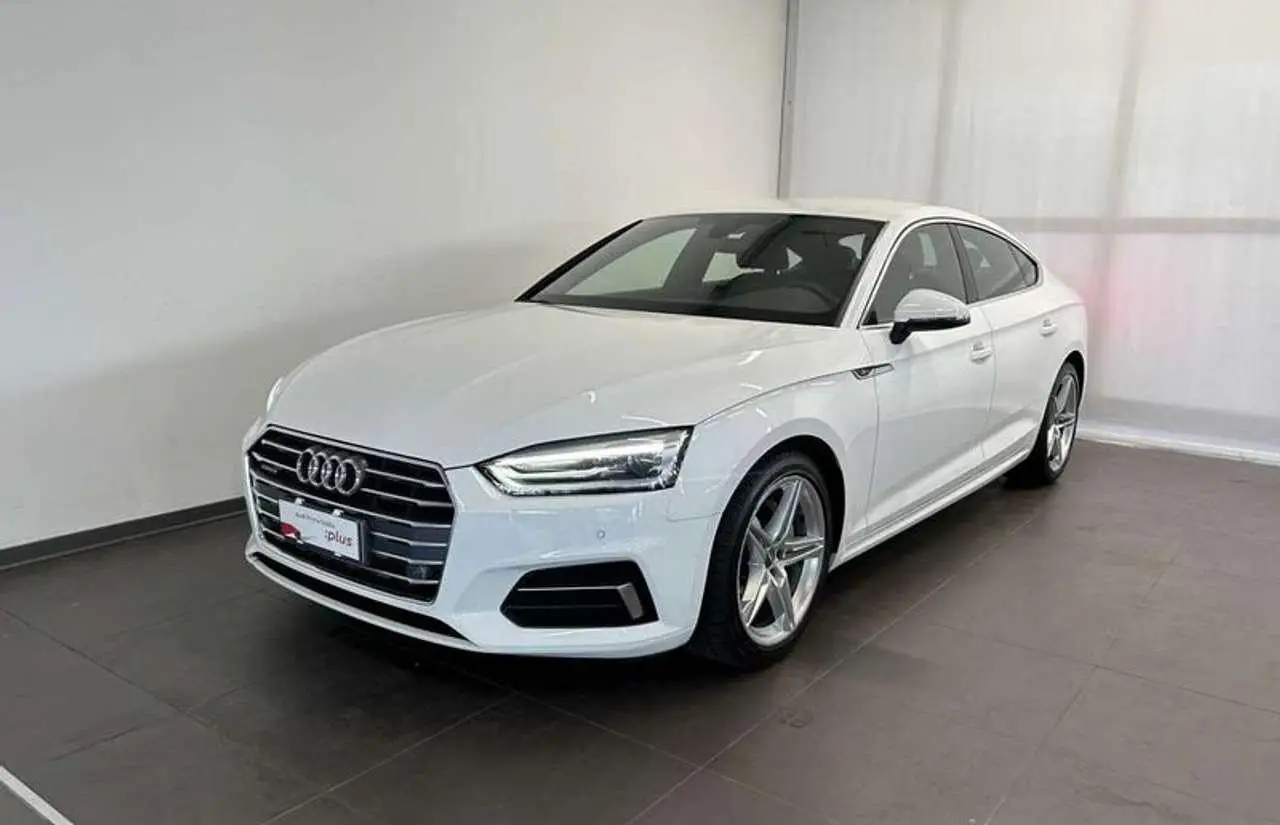 Photo 1 : Audi A5 2018 Diesel